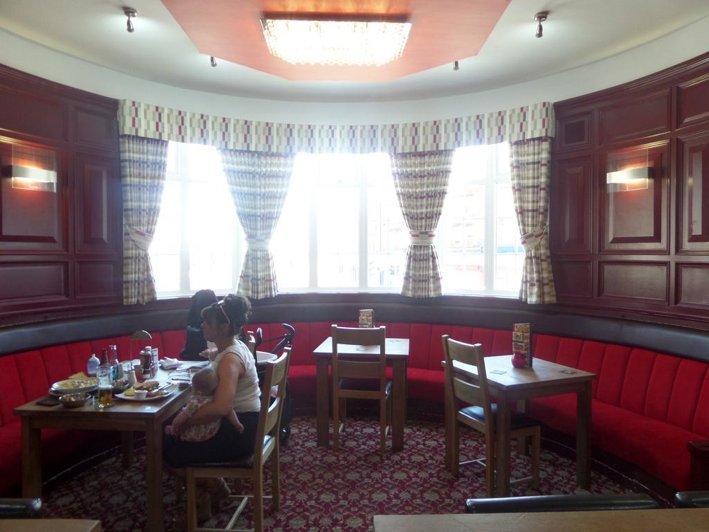 The Cabbage Hall Hotel Liverpool Exterior photo